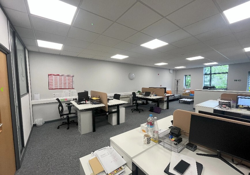 1-7 Nightingale Pl, Wolverhampton, WMD WV9 5HF - Unit 6 -  - Interior Photo - Image 1 of 4