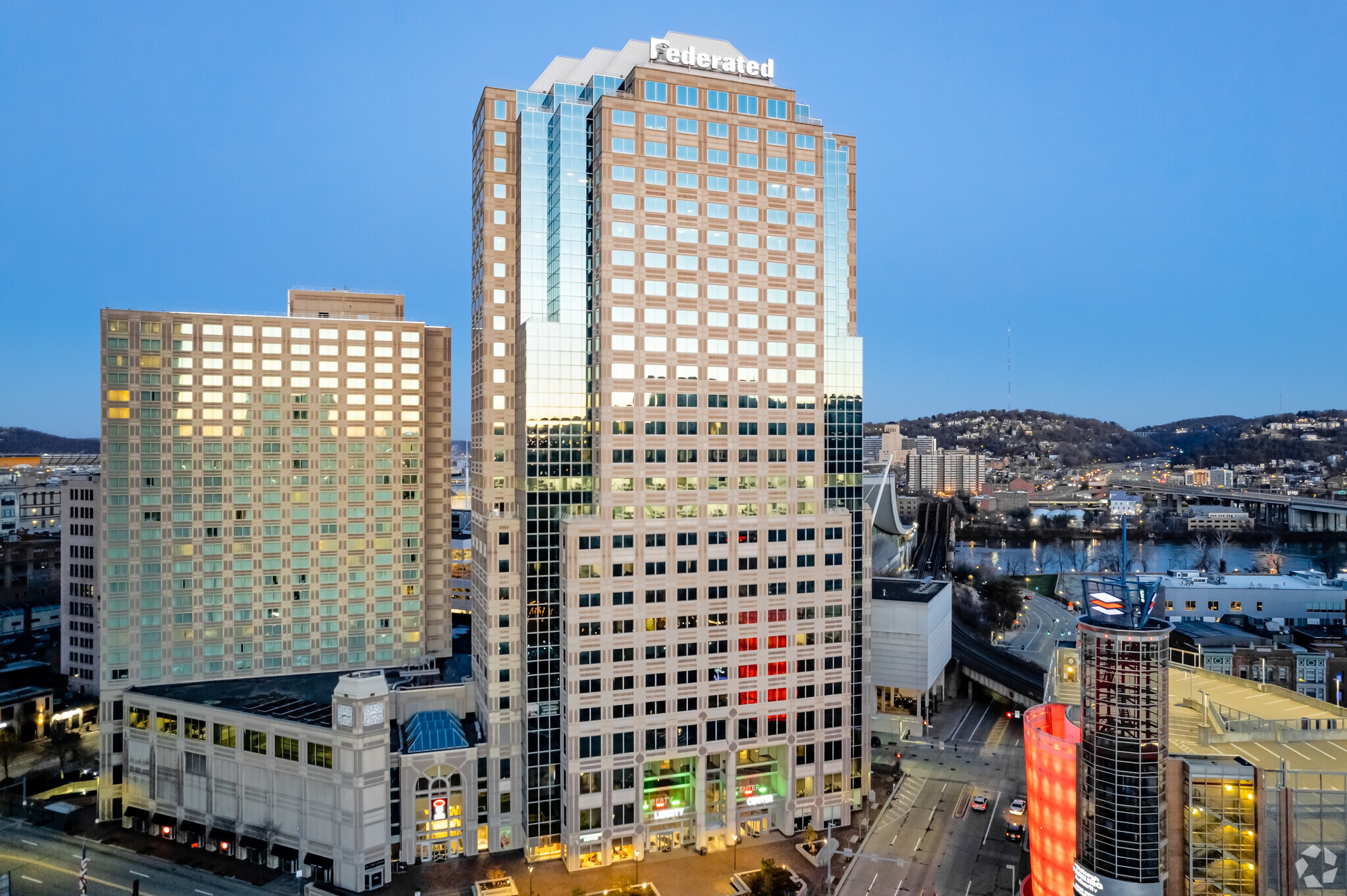 1001 Liberty Ave, Pittsburgh, PA for lease Building Photo- Image 1 of 13