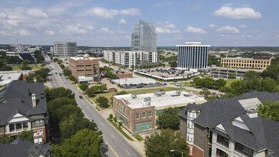 1204 W 7th St, Fort Worth, TX for lease Building Photo- Image 1 of 1