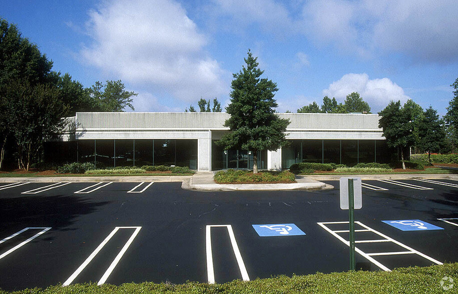 50 Chastain Center Blvd, Kennesaw, GA for sale - Building Photo - Image 1 of 2