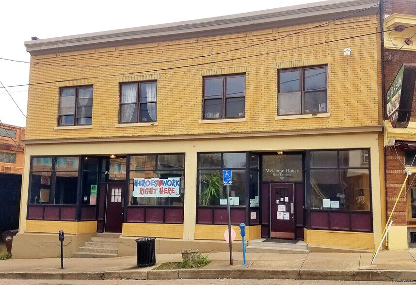 203205 W Pike St, Covington, KY 41011