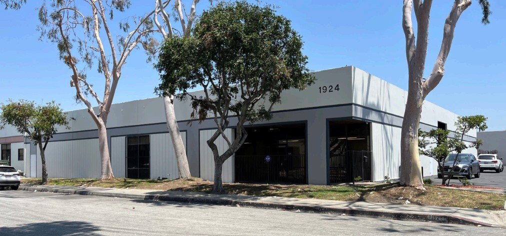 1924 Frank Stiles Dr, South El Monte, CA for lease Building Photo- Image 1 of 4