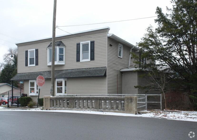 11 Pearl St, Wellsboro, PA for sale - Primary Photo - Image 1 of 1