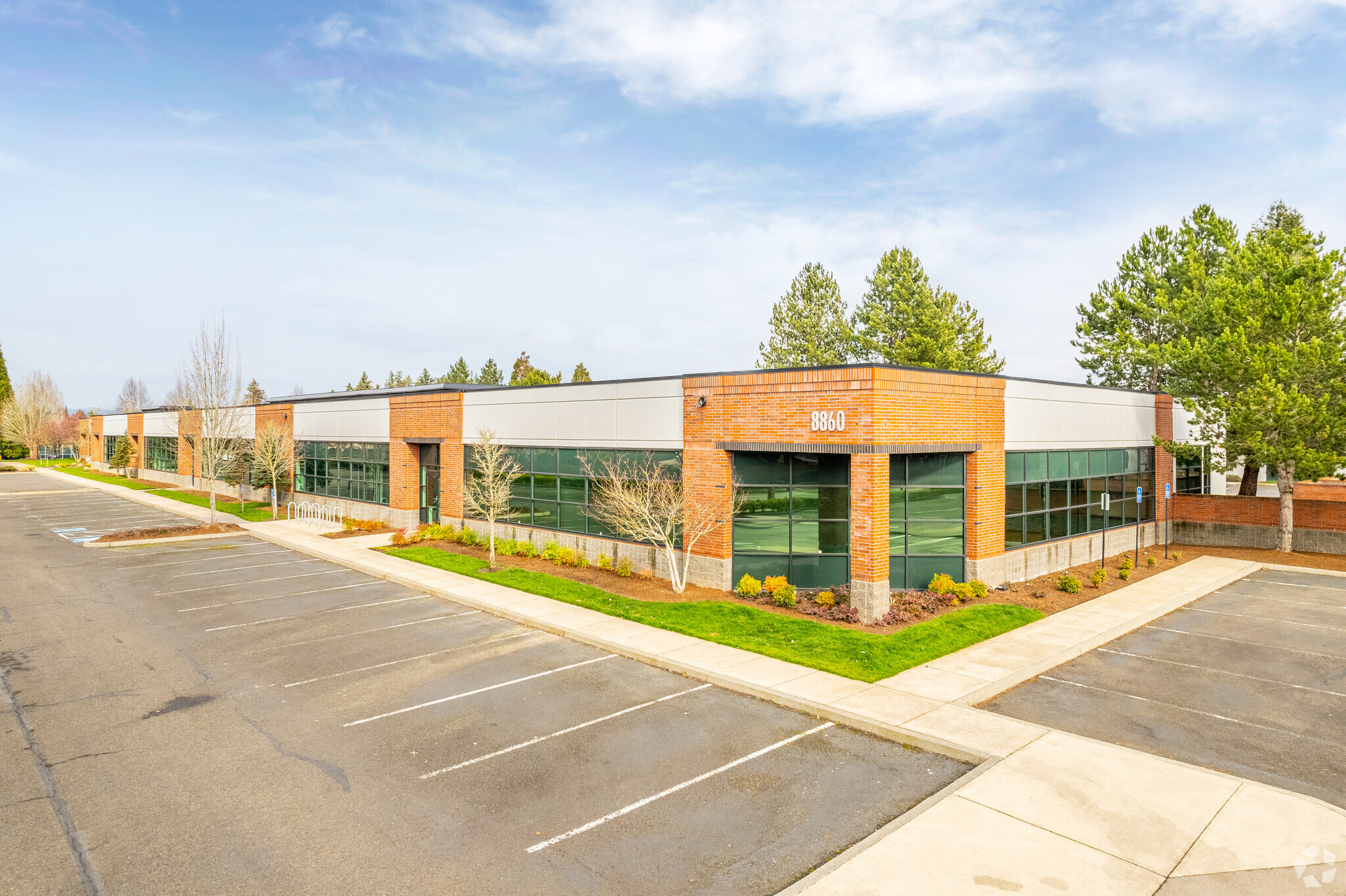 8860 NE Von Neumann Dr, Hillsboro, OR for lease Primary Photo- Image 1 of 7