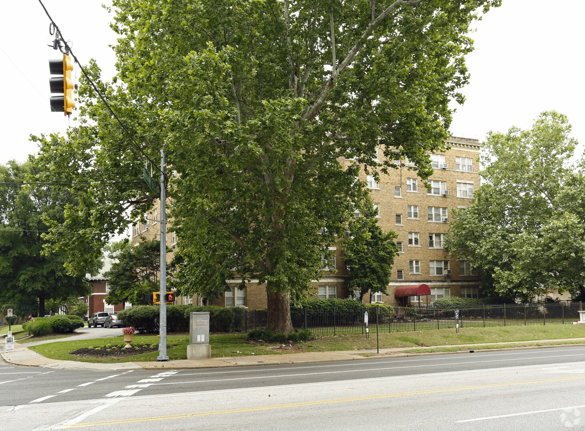 175 Stonewall St, Memphis, TN for sale Primary Photo- Image 1 of 4