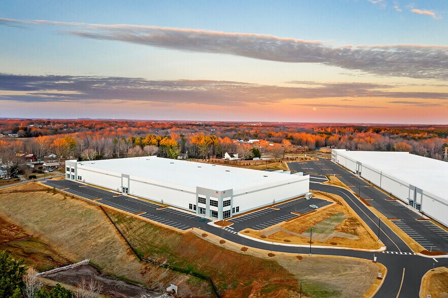 1601 Poplar Drive Ext, Greer, SC 29651