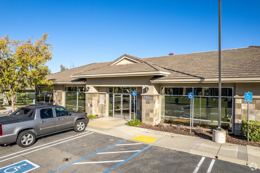 1406 Blue Oaks Blvd, Roseville, CA for sale - Building Photo - Image 2 of 17