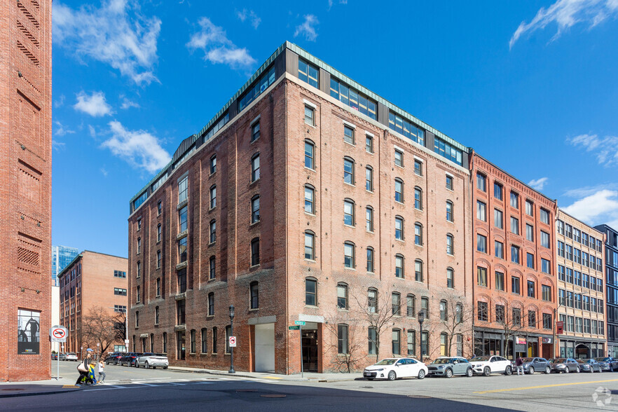 320 Congress St, Boston, MA for lease - Building Photo - Image 1 of 4