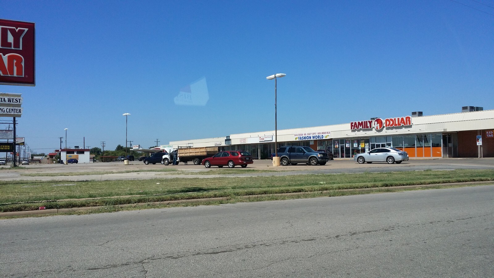 27002714 Old Iowa Park Rd, Wichita Falls, TX 76306