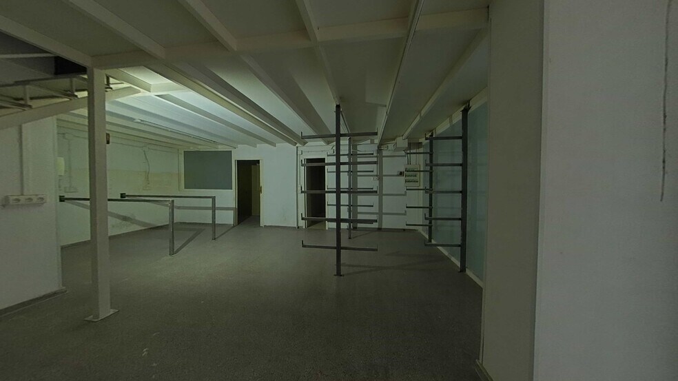 Retail in Elda for sale - Building Photo - Image 2 of 32