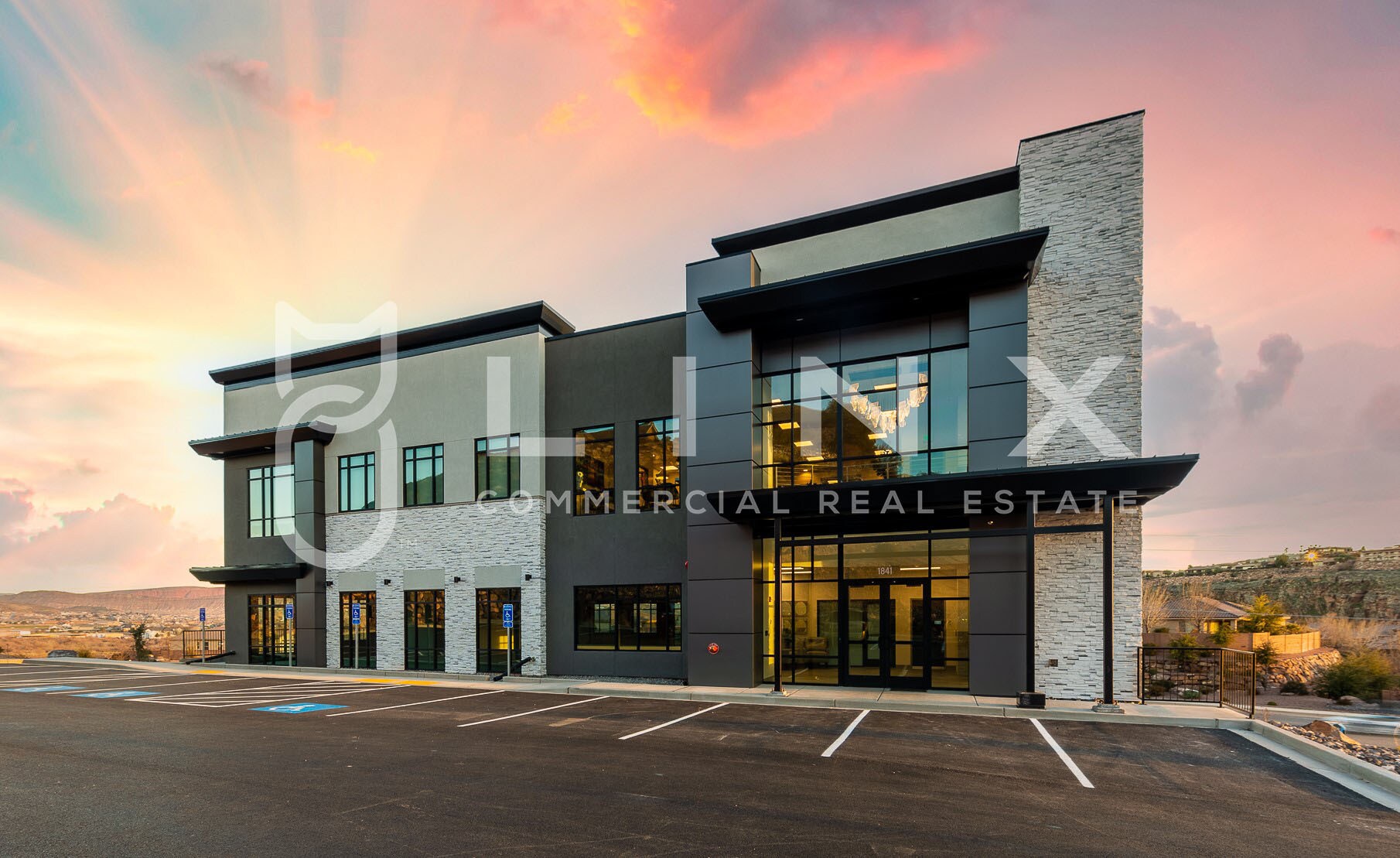 1841 E Riverside Dr, Saint George, UT for lease Building Photo- Image 1 of 5