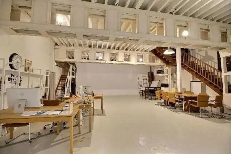 Office in Paris for lease - Building Photo - Image 3 of 8