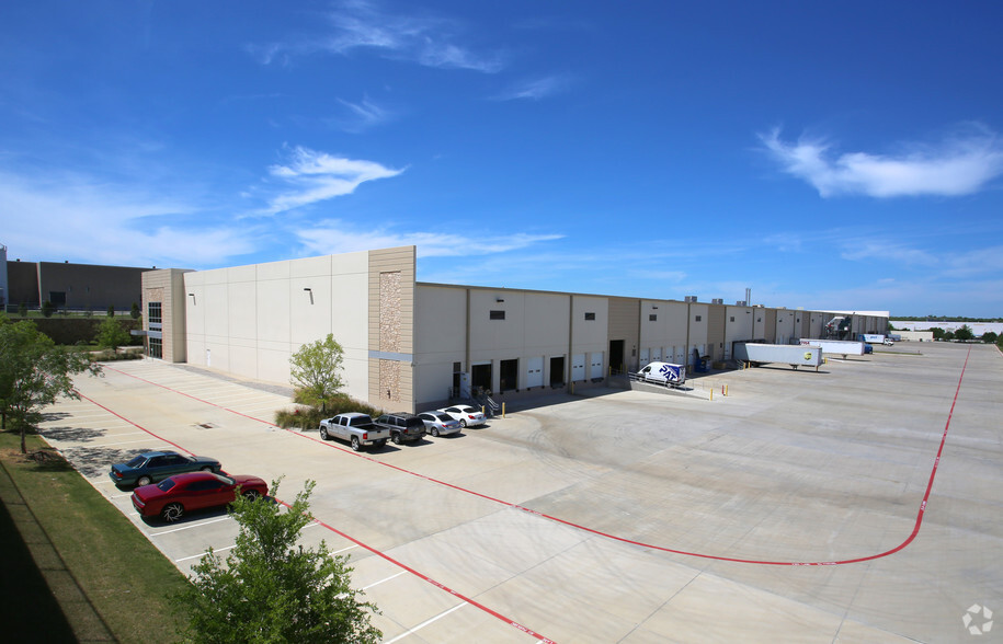 5430 FAA Blvd, Irving, TX for lease - Building Photo - Image 2 of 2