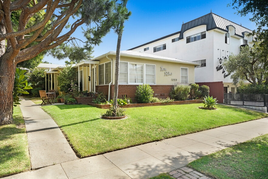 1031-1033 10th St, Santa Monica, CA for sale - Building Photo - Image 2 of 12