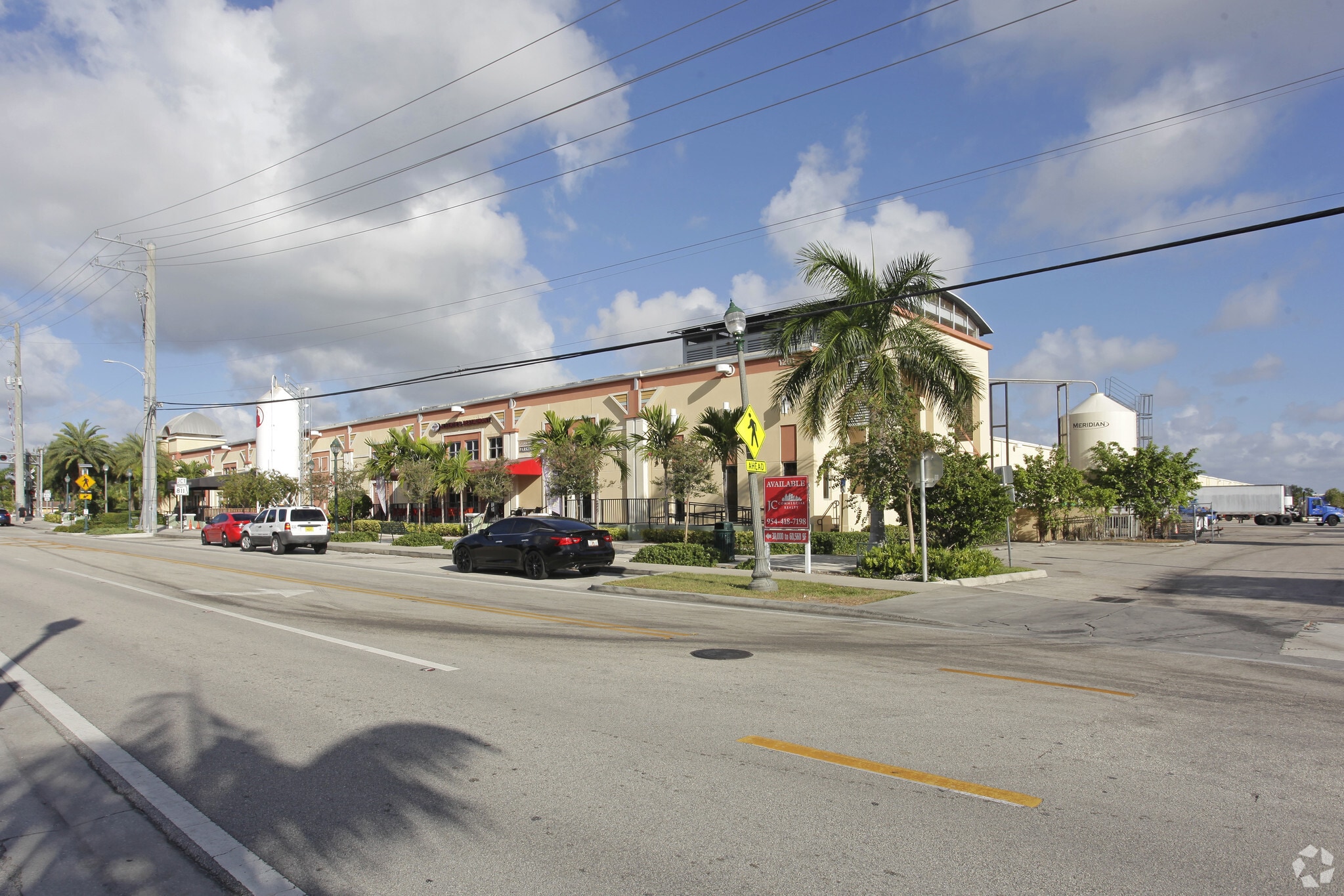 1201 NE 38th St, Oakland Park, FL 33334 Oakland Park Industrial