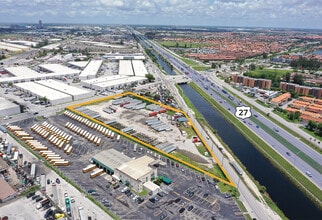 9950 NW South River Dr, Medley, FL - AERIAL map view