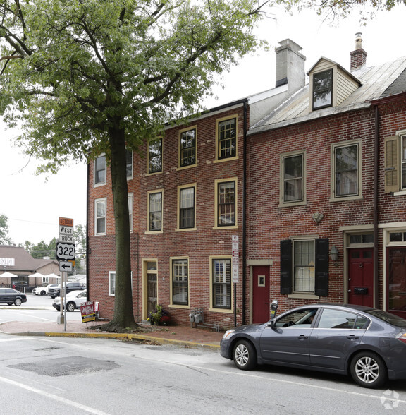 301 W Market St, West Chester, PA for lease - Primary Photo - Image 1 of 6