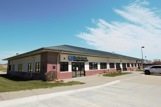 2100 Fletcher Ave, Lincoln, NE for lease Interior Photo- Image 1 of 10