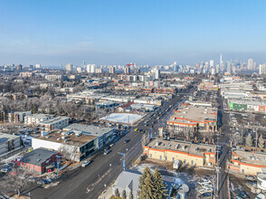 7708 104th St NW, Edmonton, AB - aerial  map view