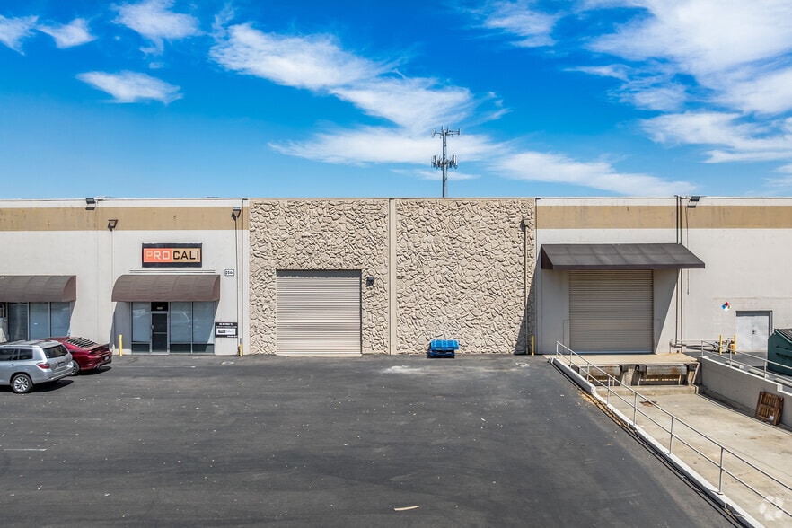 2544 Port St, West Sacramento, CA for lease - Building Photo - Image 3 of 4