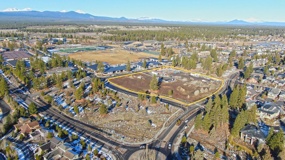 2738 NW Potts Ct, Bend, OR for lease - Aerial - Image 2 of 14