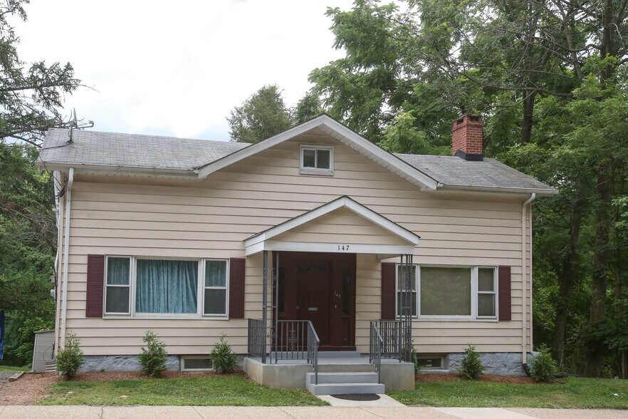 147 W Main St, Rockaway, NJ 07866