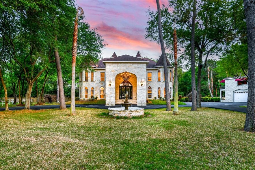 12503 Kluge Rd, Cypress, TX 77429