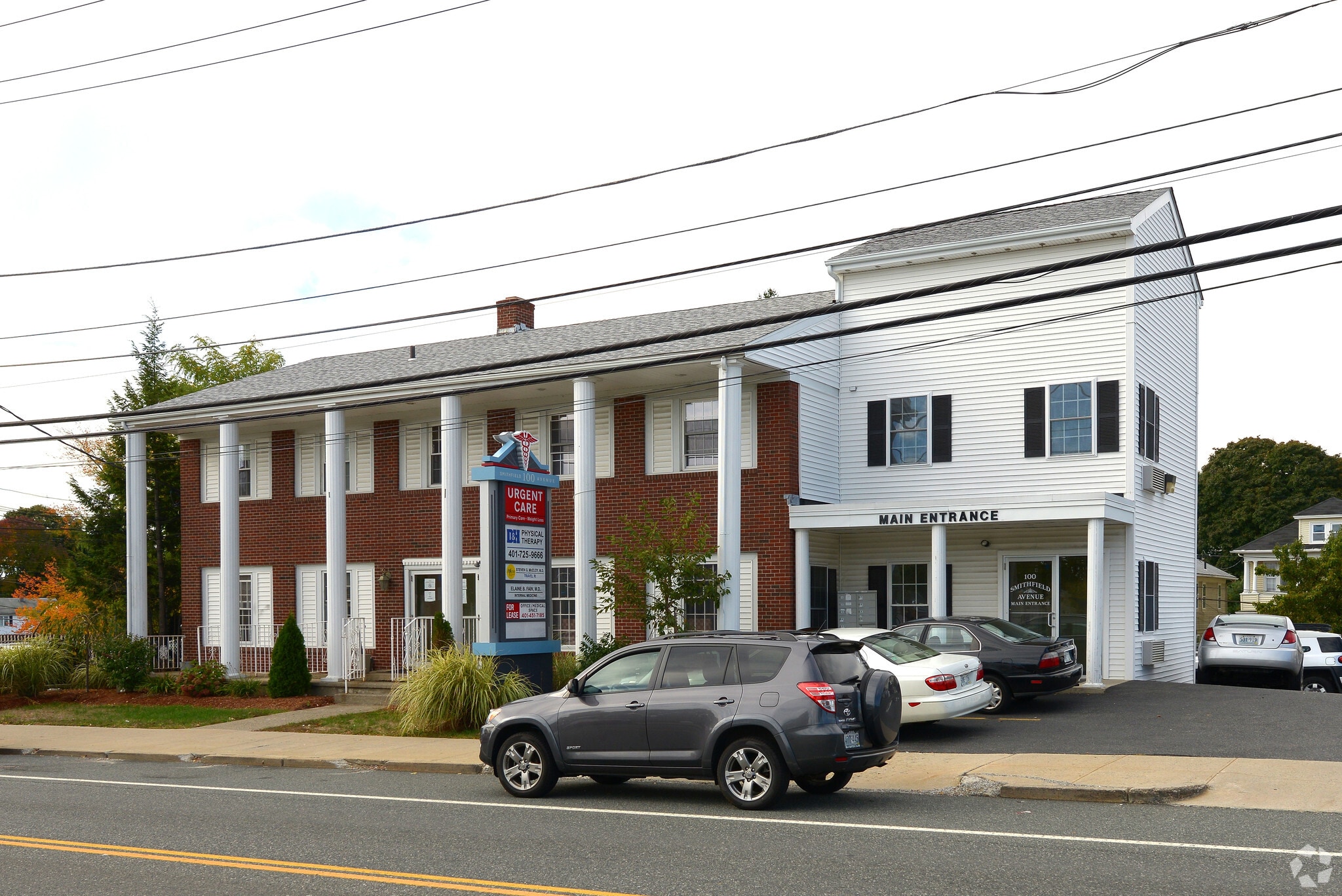 100 Smithfield Ave, Pawtucket, RI 02860 Medical Office Building