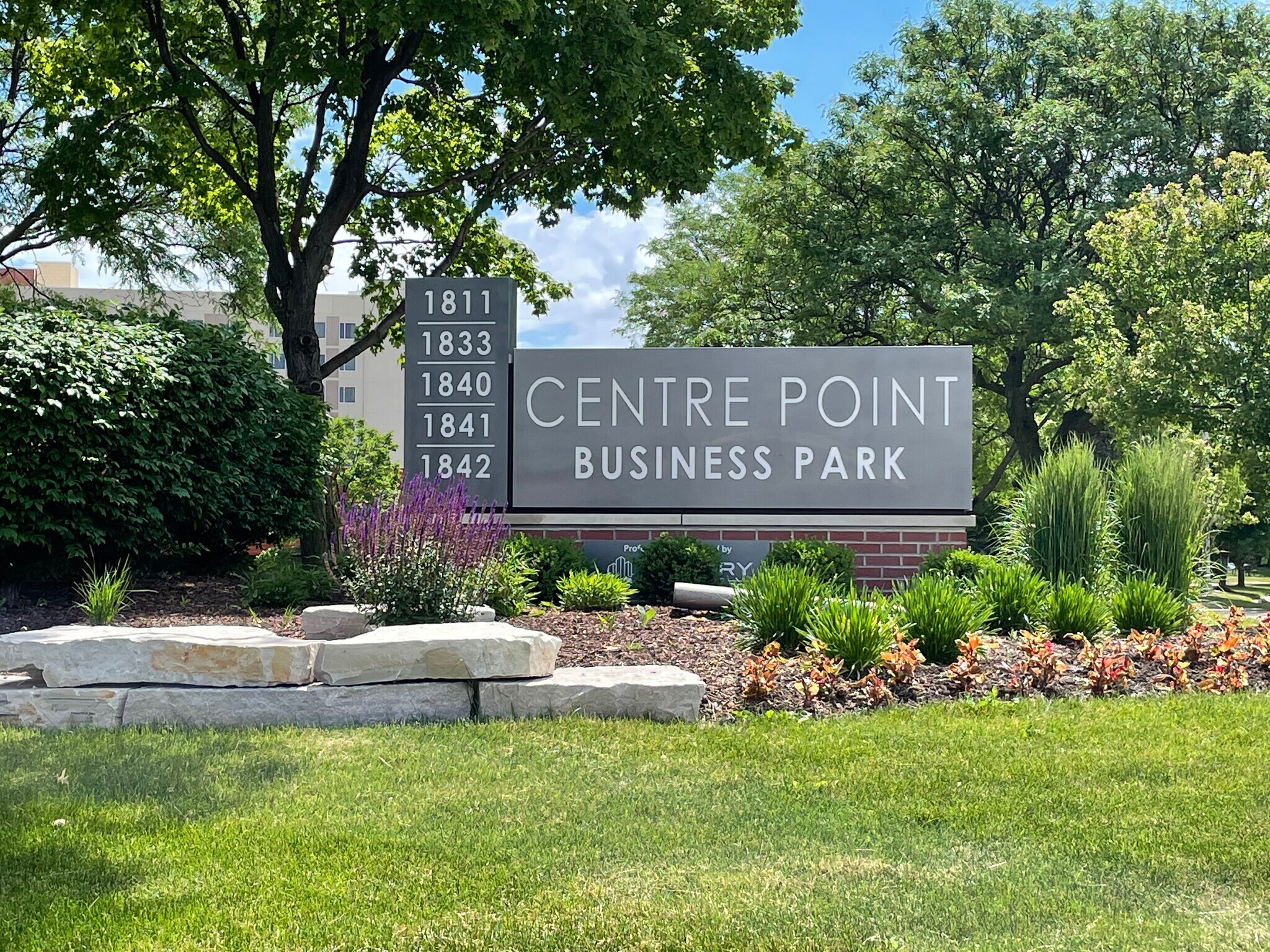 1811 Centre Point Cir, Naperville, IL 60563 Centre Point Business