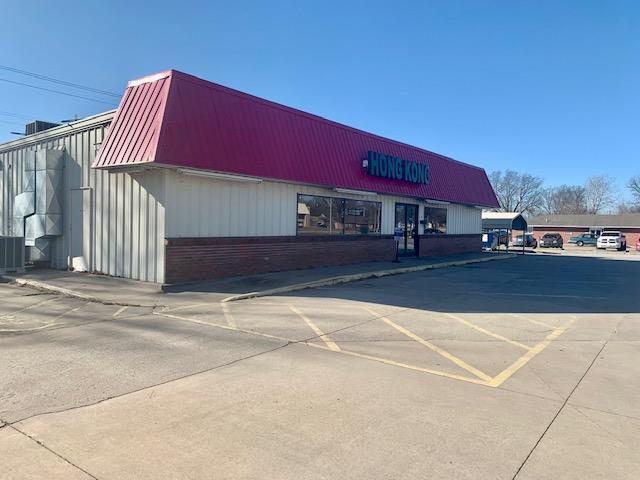 915 11th St, Coffeyville, KS for sale - Building Photo - Image 1 of 5