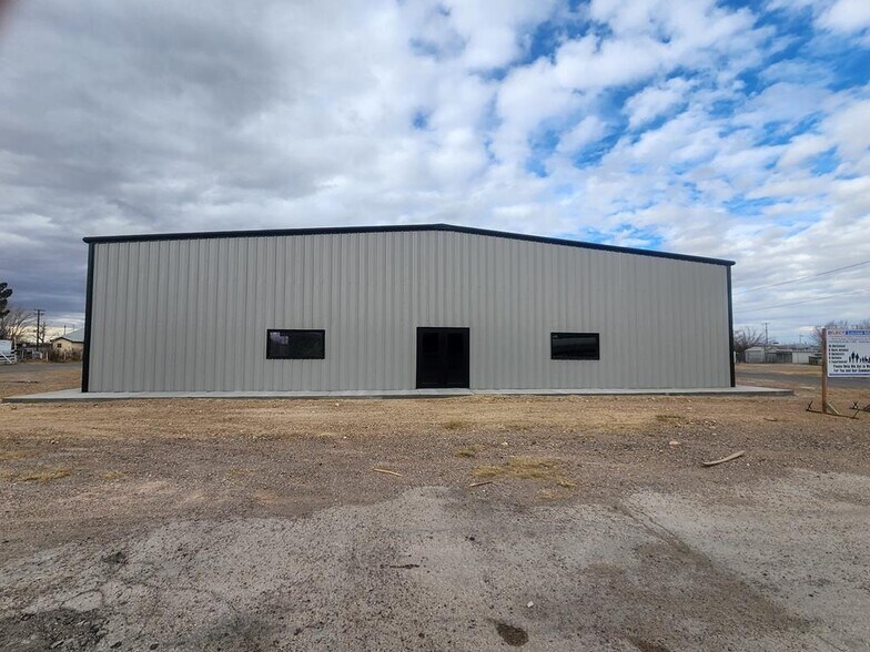 1105 E 3rd St, Pecos, TX for sale - Building Photo - Image 1 of 1