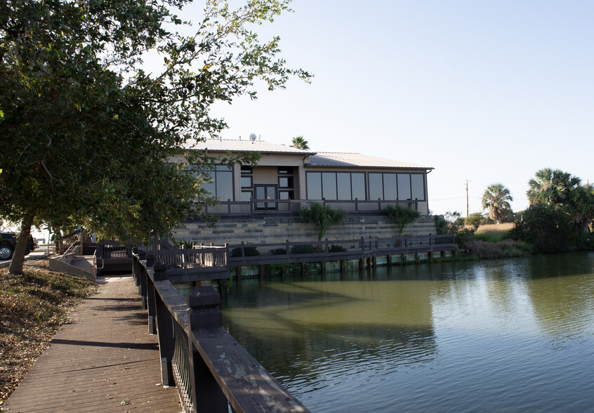 2615 TX-35 Hwy, Port Lavaca, TX for sale - Building Photo - Image 2 of 12