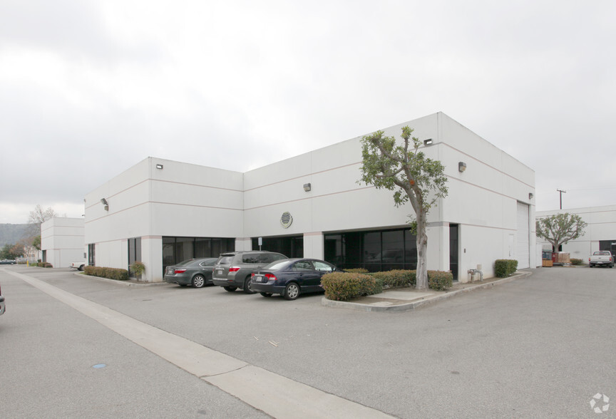 1995 W Holt Ave, Pomona, CA for lease - Building Photo - Image 3 of 4