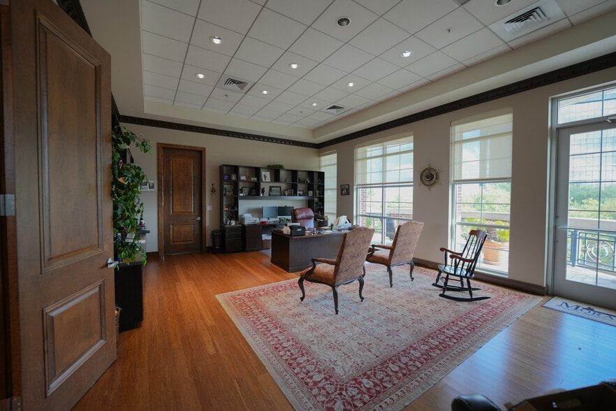 16651 Ronan Rd, Houston, TX for sale - Building Photo - Image 2 of 24