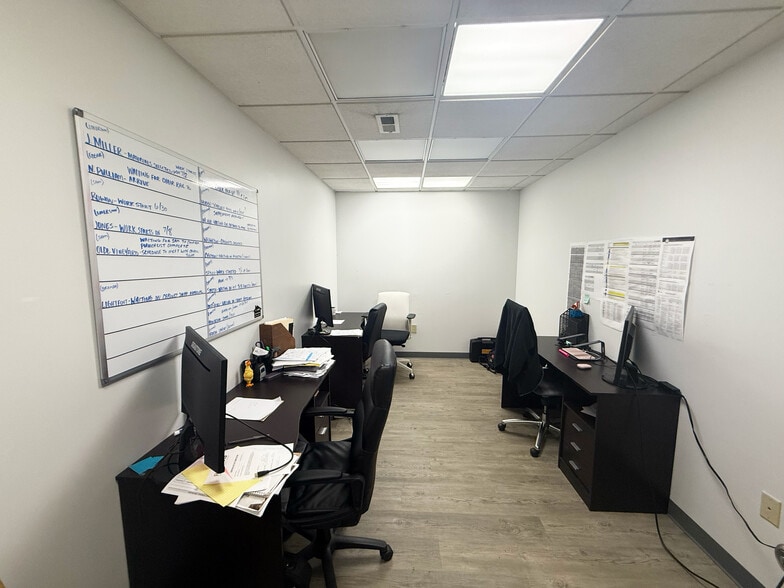 130 Back Forty Dr, Winston-Salem, NC for sale - Building Photo - Image 2 of 9