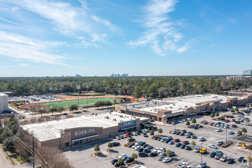 9409-9429 Katy Fwy, Houston, TX for lease - Aerial - Image 2 of 6