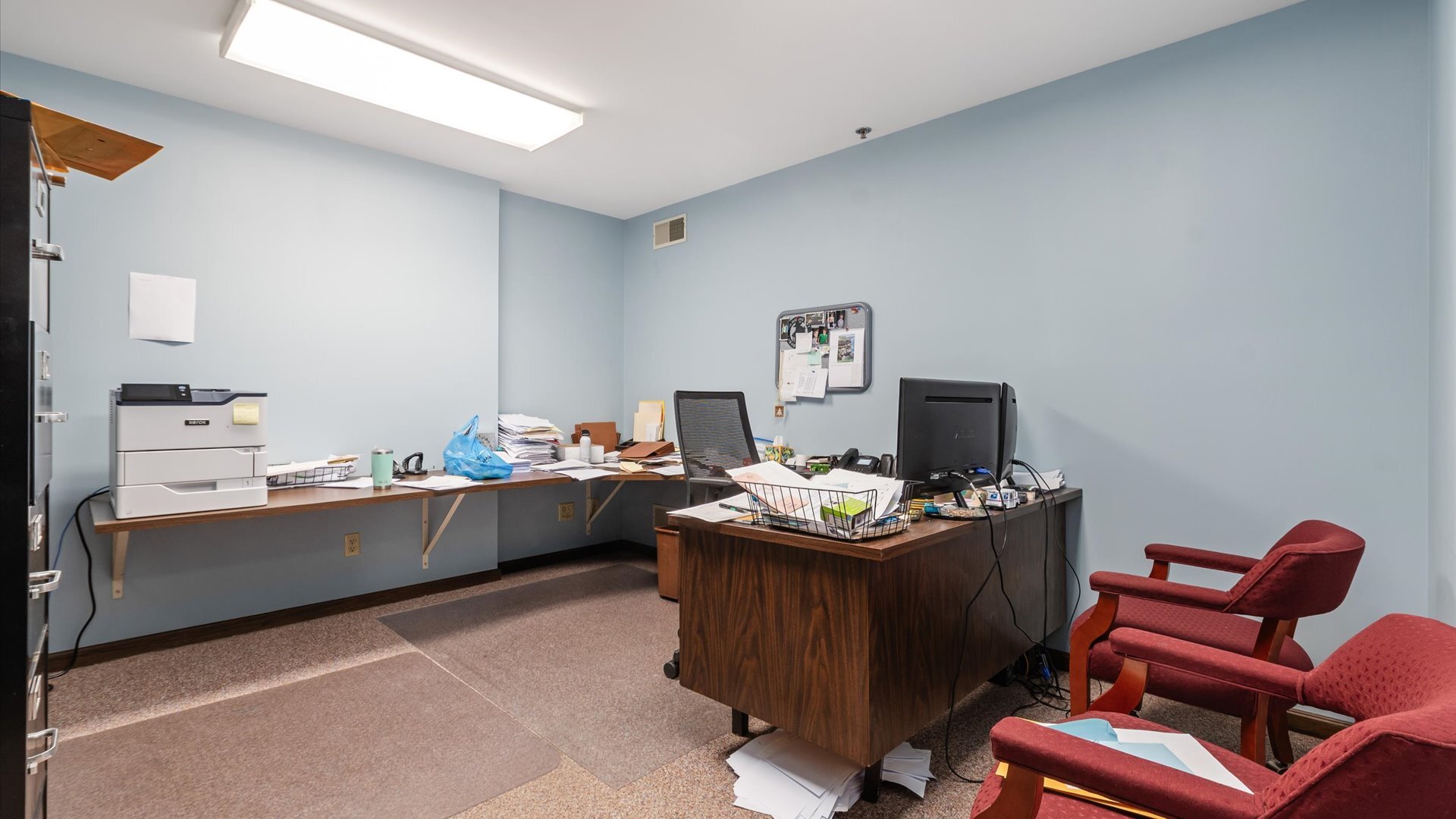 320 Main St, Zanesville, OH for lease Interior Photo- Image 1 of 3