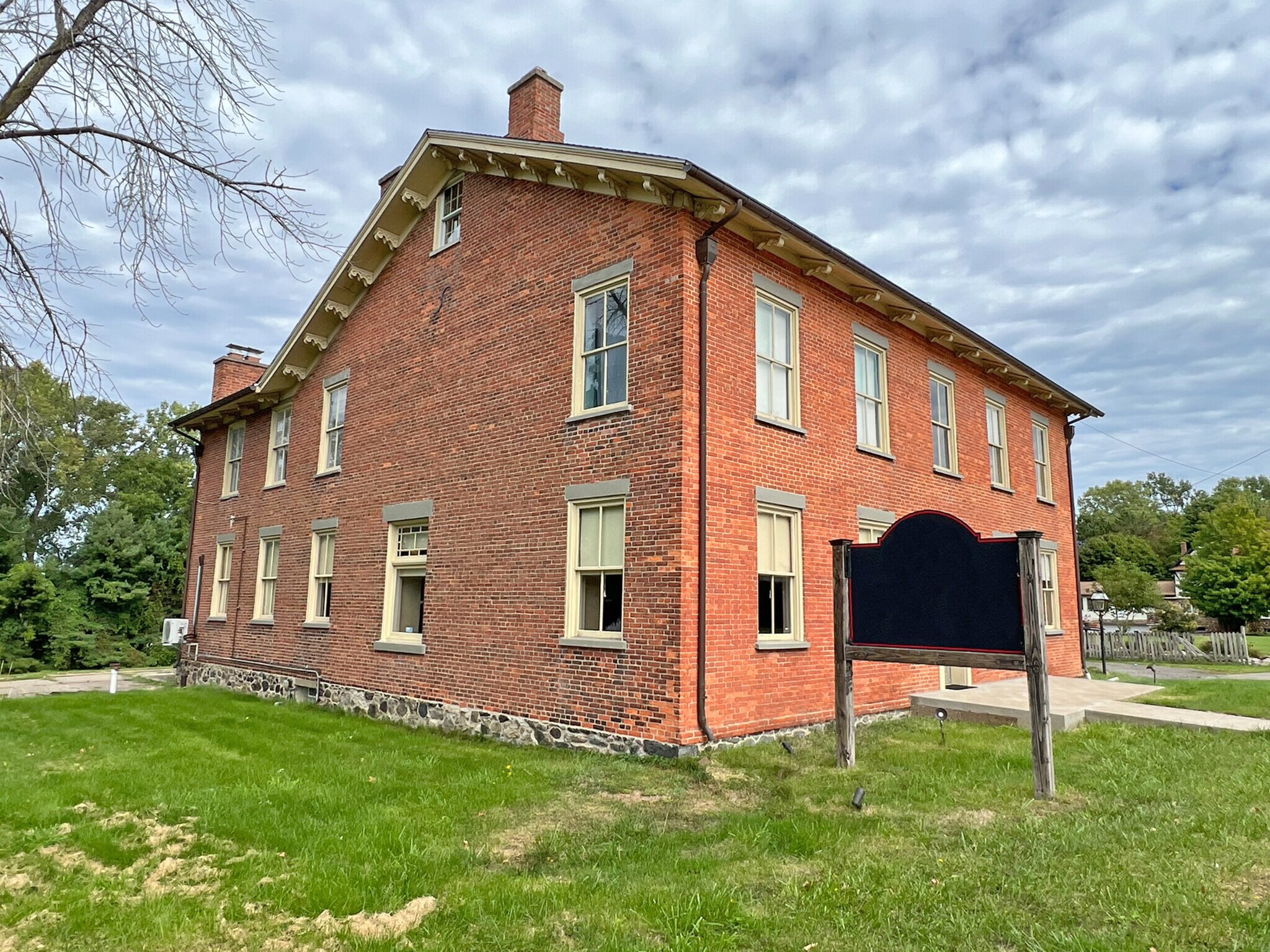 4838 W Ridge Rd, Erie, PA 16506 Retail for Sale