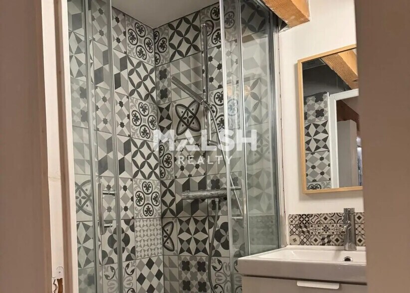 Office in Lyon for sale - Interior Photo - Image 3 of 7