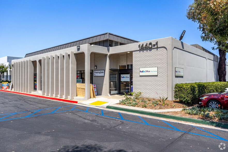 1440 S State College Blvd, Anaheim, CA for lease - Building Photo - Image 2 of 22