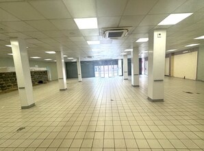23-27 Falcon Road, London for lease Interior Photo- Image 2 of 5