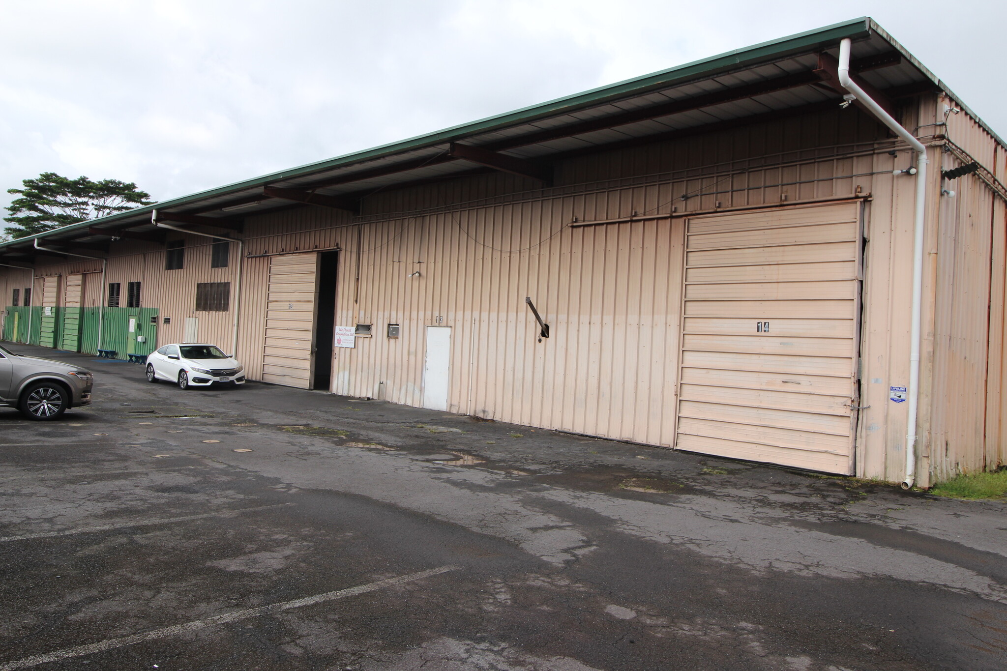 215-C Railroad Ave, Hilo, HI for lease Primary Photo- Image 1 of 8