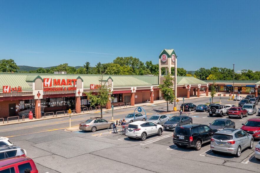 217 S Edgewood Dr, Hagerstown, MD 21740 Currwood Hagerstown Logistics