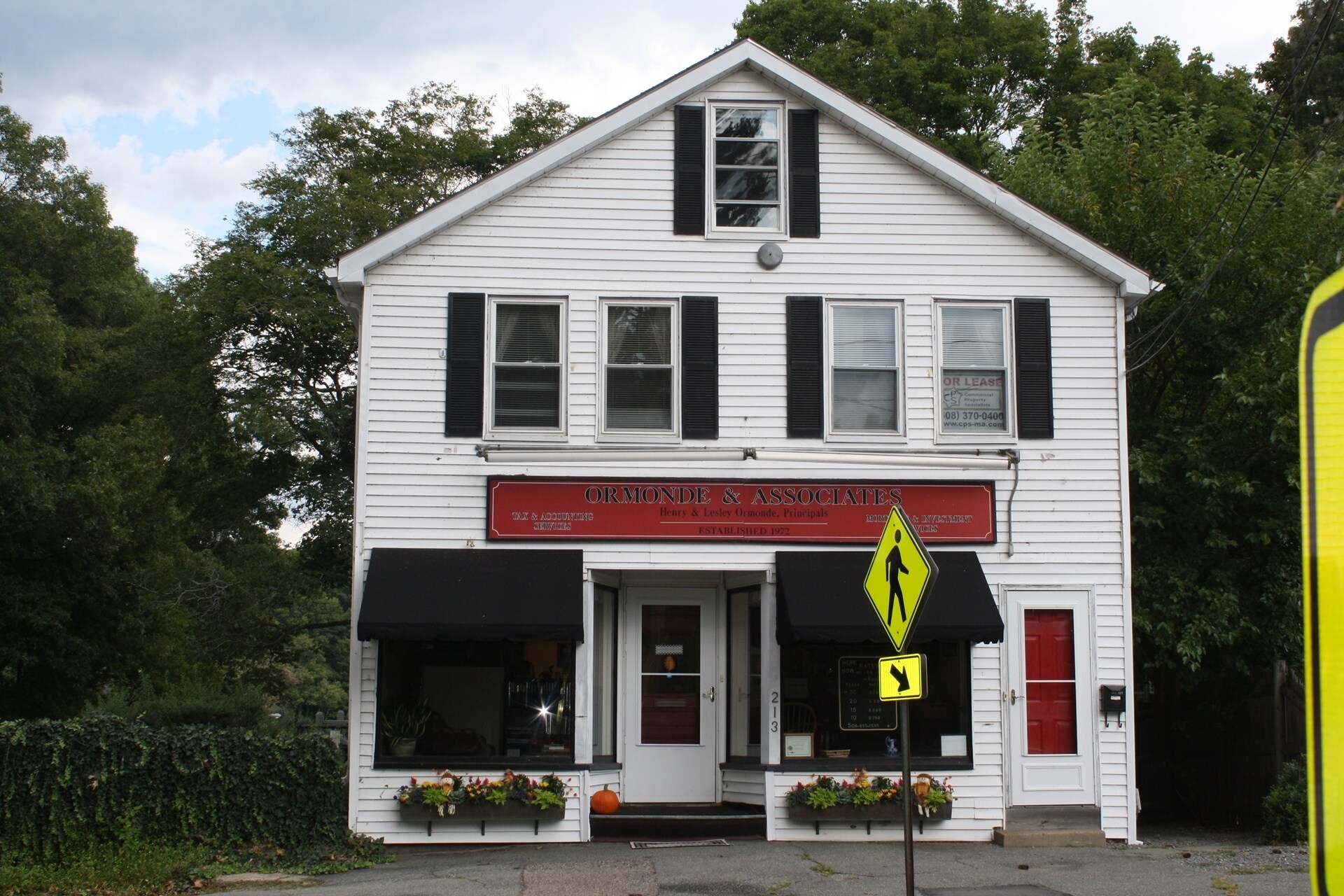 213 W Plain St, Wayland, MA for sale Primary Photo- Image 1 of 1