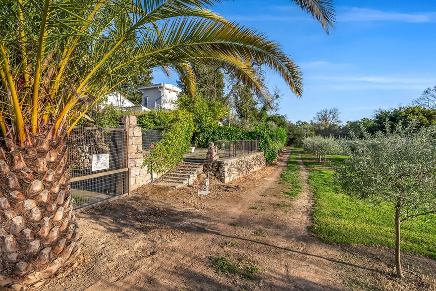 19357 Sonoma Hwy, Sonoma, CA for sale - Primary Photo - Image 1 of 19
