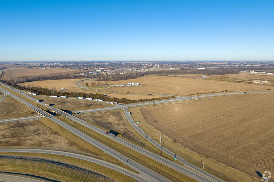 US-35 / SR 753 North East lot of the US-35 / 753 sr, Washington Court House, OH for sale - Aerial - Image 3 of 16