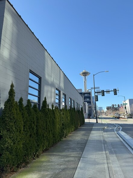 232 7th Ave N, Seattle, WA for sale - Building Photo - Image 3 of 6