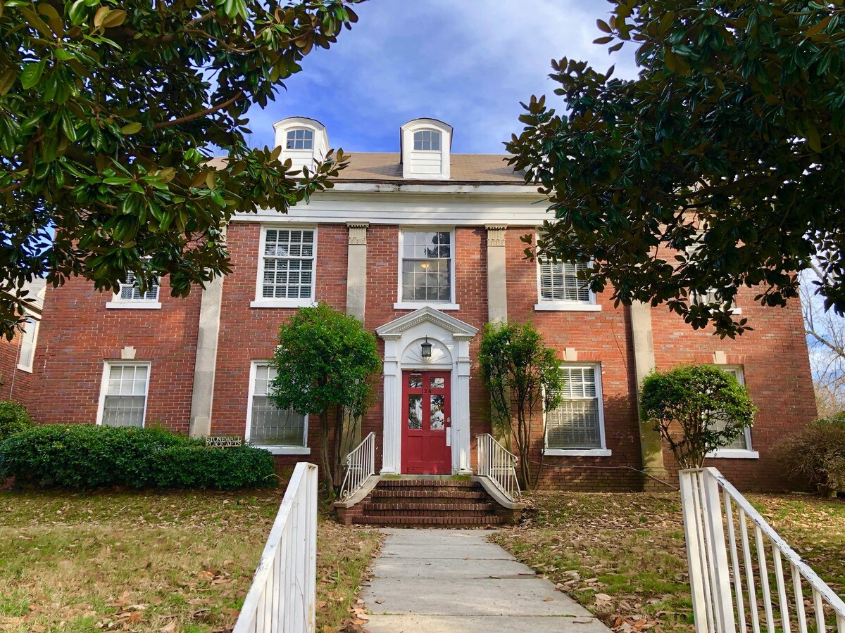 128 Stonewall St, Memphis, TN 38104