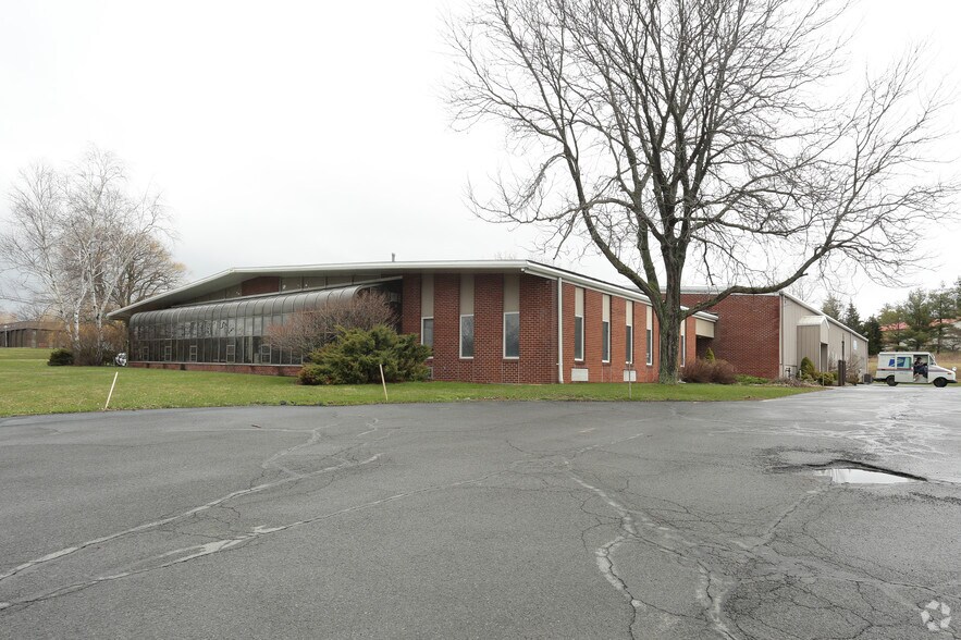 2415 N Triphammer Rd, Ithaca, NY 14850