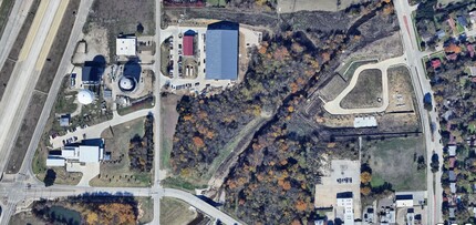 1051 W Marshall Dr, Grand Prairie, TX - aerial  map view - Image1